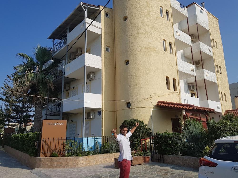 Aparthotel Park Iraklio Exterior foto