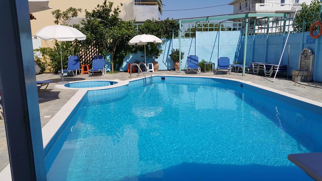 Aparthotel Park Iraklio Exterior foto