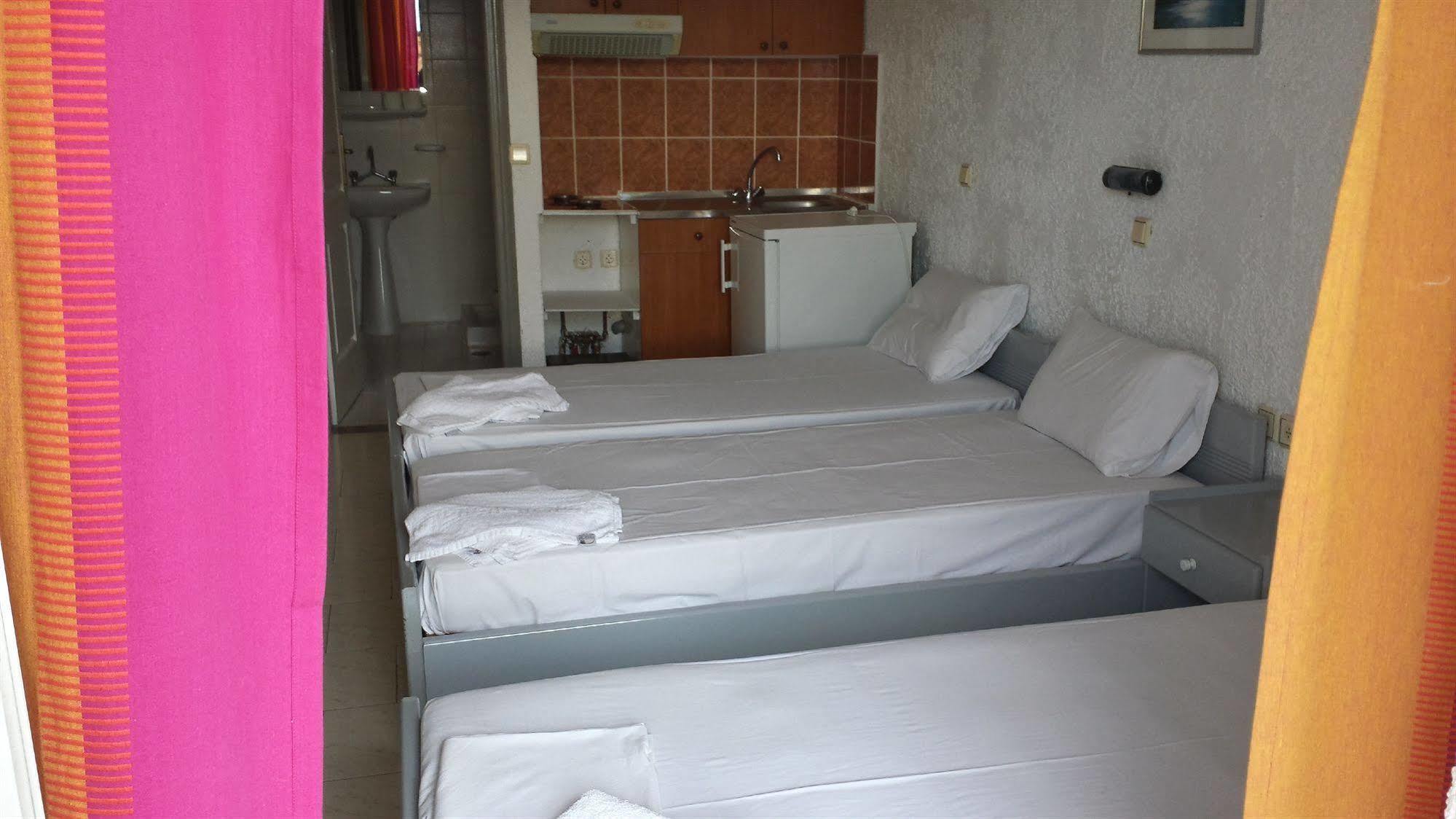 Aparthotel Park Iraklio Exterior foto